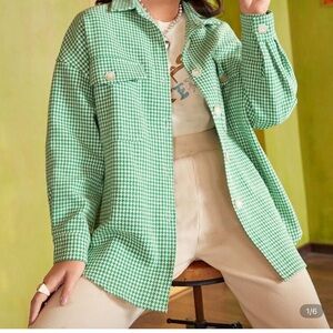 Green Houndstooth Button-Up Shirt